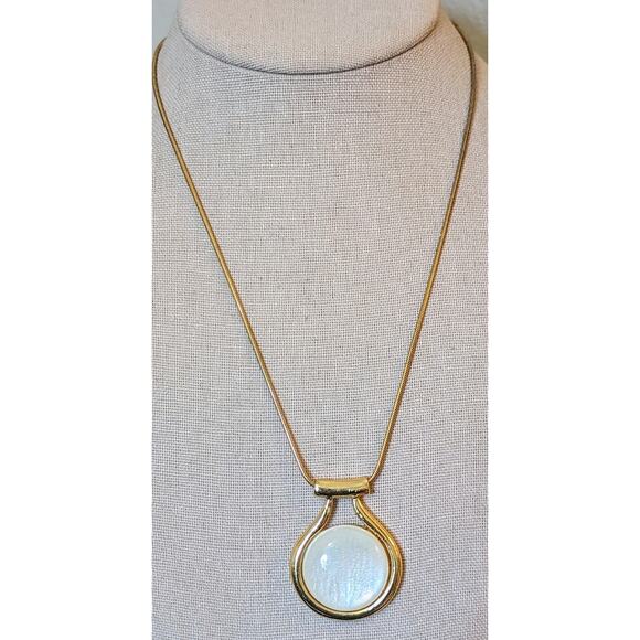 Vintage Kenneth Cole Cabochon Necklace Gold Tone Chain Signed - Picture 1 of 9